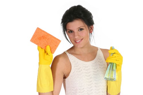 Reliable Crystal Palace cleaning team preparing a fresh living space